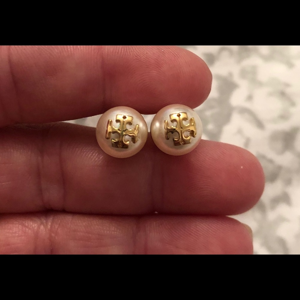 Authentic Tory Burch Pearl Studs